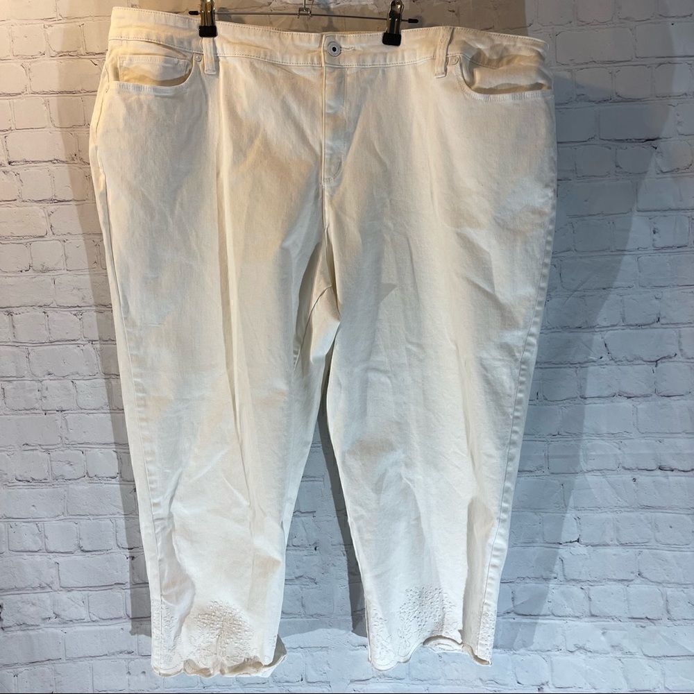 Liz Claiborne Capris  
